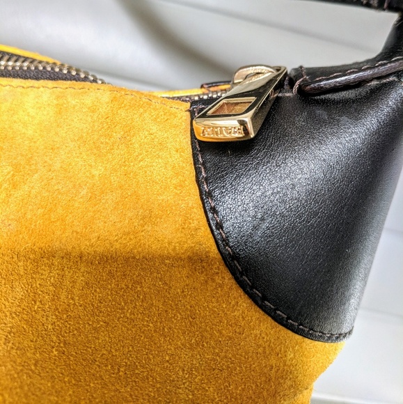 Authentic Bally Italian suede tumeric yellow purse - Picture 5 of 8